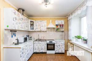 3-к квартира, вторичка, 77м2, 9/9 этаж