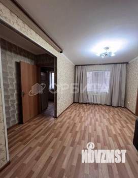 2-к квартира, вторичка, 46м2, 1/5 этаж