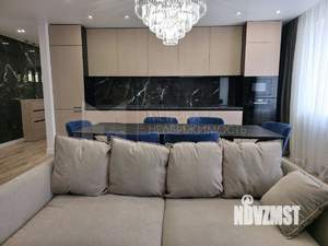 4-к квартира, вторичка, 105м2, 6/10 этаж