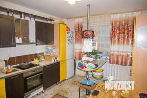 3-к квартира, вторичка, 92м2, 8/10 этаж