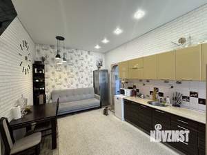 2-к квартира, вторичка, 64м2, 1/5 этаж