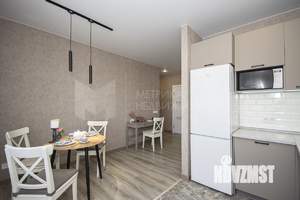 2-к квартира, вторичка, 63м2, 14/17 этаж