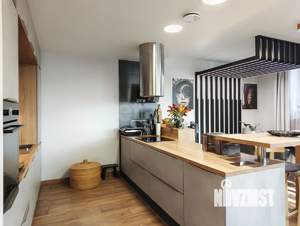 3-к квартира, вторичка, 108м2, 8/19 этаж