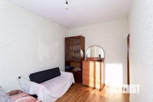 3-к квартира, вторичка, 94м2, 1/5 этаж