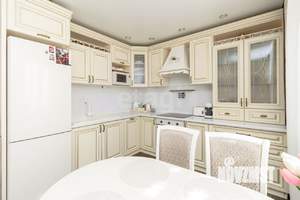 3-к квартира, вторичка, 80м2, 6/6 этаж