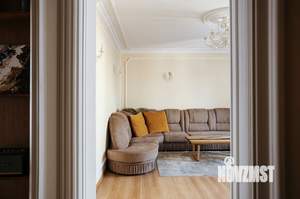 3-к квартира, вторичка, 100м2, 10/12 этаж