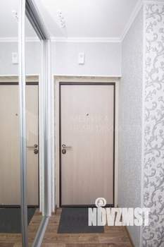 Студия квартира, вторичка, 30м2, 1/20 этаж