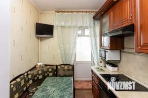 3-к квартира, вторичка, 61м2, 8/9 этаж