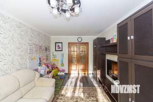 2-к квартира, вторичка, 54м2, 1/9 этаж