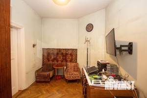 3-к квартира, вторичка, 65м2, 4/4 этаж