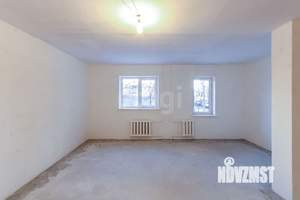 2-к квартира, вторичка, 64м2, 1/10 этаж