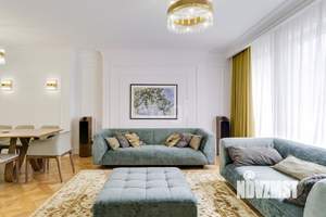 4-к квартира, вторичка, 208м2, 8/12 этаж