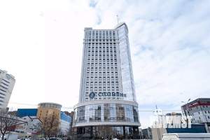 4-к квартира, вторичка, 74м2, 9/9 этаж