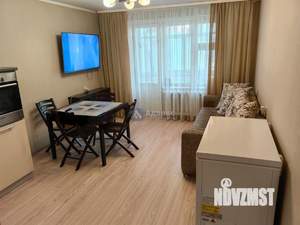 2-к квартира, вторичка, 72м2, 1/10 этаж