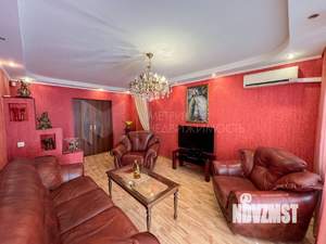 4-к квартира, вторичка, 106м2, 1/9 этаж