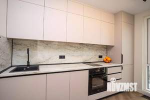 2-к квартира, вторичка, 64м2, 19/25 этаж