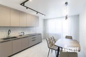 3-к квартира, вторичка, 93м2, 14/15 этаж