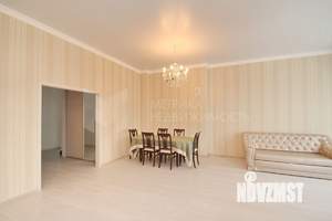 3-к квартира, вторичка, 122м2, 13/17 этаж