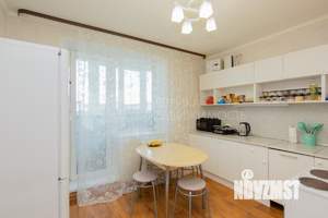 2-к квартира, вторичка, 63м2, 14/14 этаж