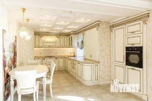 3-к квартира, вторичка, 87м2, 4/6 этаж
