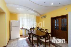 4-к квартира, вторичка, 177м2, 2/10 этаж