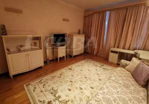 5-к квартира, вторичка, 234м2, 2/6 этаж