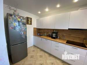 4-к квартира, вторичка, 76м2, 1/9 этаж