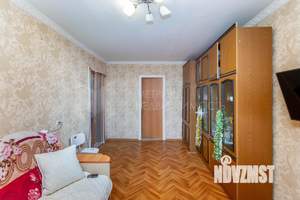 3-к квартира, вторичка, 60м2, 1/2 этаж