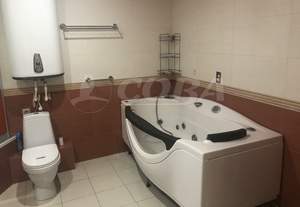 3-к квартира, вторичка, 102м2, 12/14 этаж