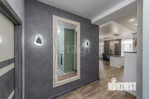 4-к квартира, вторичка, 132м2, 1/9 этаж