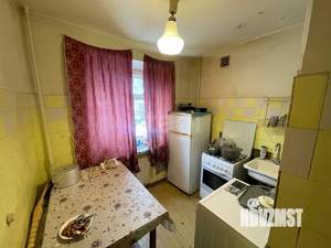 3-к квартира, вторичка, 58м2, 3/5 этаж