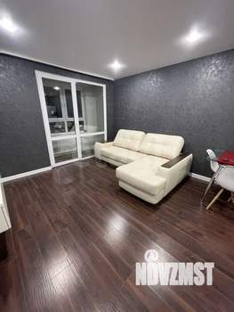 1-к квартира, вторичка, 42м2, 6/10 этаж