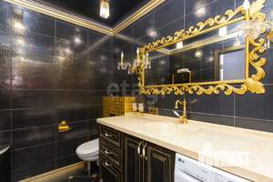 2-к квартира, вторичка, 75м2, 1/4 этаж