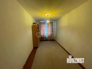 3-к квартира, вторичка, 58м2, 3/5 этаж