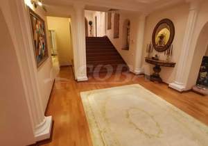 5-к квартира, вторичка, 234м2, 2/6 этаж