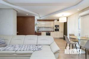 2-к квартира, вторичка, 75м2, 12/17 этаж