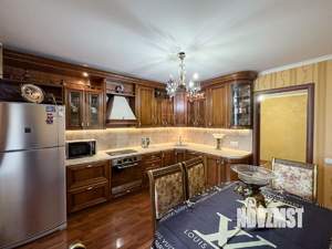 4-к квартира, вторичка, 106м2, 1/9 этаж