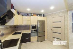 3-к квартира, вторичка, 104м2, 10/14 этаж