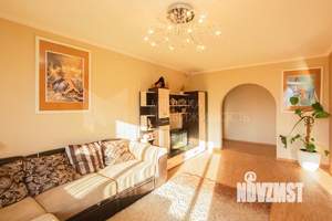 3-к квартира, вторичка, 100м2, 9/9 этаж