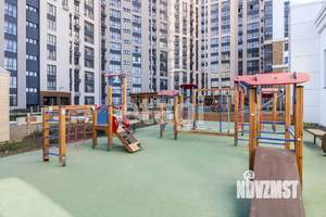 4-к квартира, вторичка, 125м2, 10/23 этаж