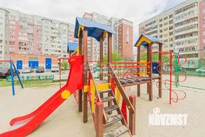 3-к квартира, вторичка, 90м2, 1/9 этаж