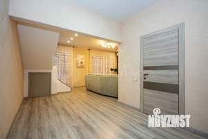 4-к квартира, вторичка, 134м2, 2/2 этаж