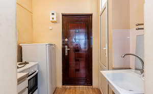 1-к квартира, вторичка, 13м2, 2/5 этаж