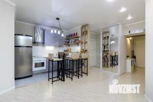 2-к квартира, вторичка, 61м2, 1/9 этаж