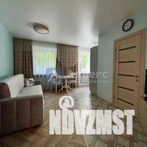 2-к квартира, вторичка, 40м2, 1/5 этаж