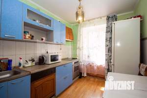 3-к квартира, вторичка, 60м2, 1/9 этаж
