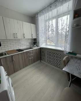 2-к квартира, вторичка, 46м2, 4/5 этаж