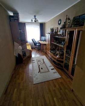 3-к квартира, вторичка, 58м2, 5/5 этаж