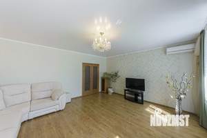 3-к квартира, вторичка, 95м2, 11/12 этаж