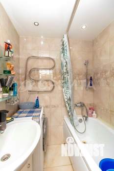3-к квартира, вторичка, 62м2, 2/2 этаж